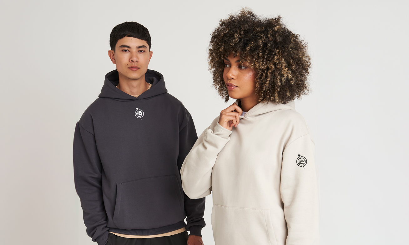 Hoodies & Sweatshirts